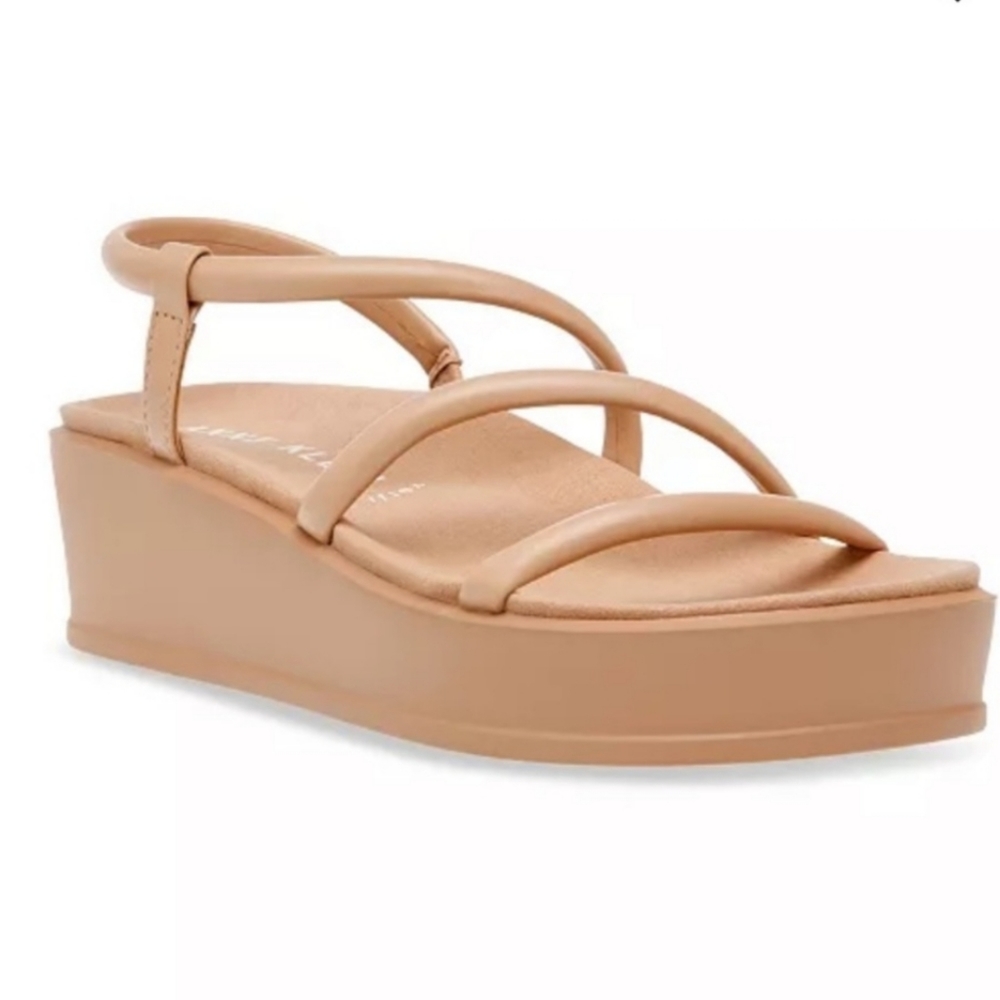Anne Klein Tan Sandals - 9.5